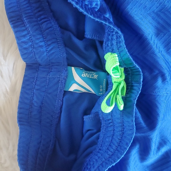 Old Navy boys blue athletic shorts 10/12 - Picture 3 of 7